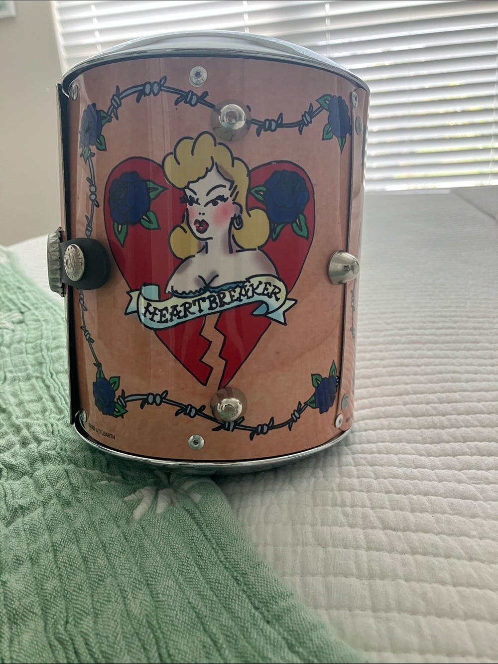 Heartbreaker Pop Art Drum Accent  purse - Pink and Red